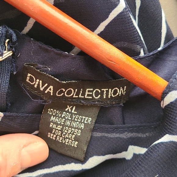 Diva Collection Maxi Dress - Picture 6 of 6